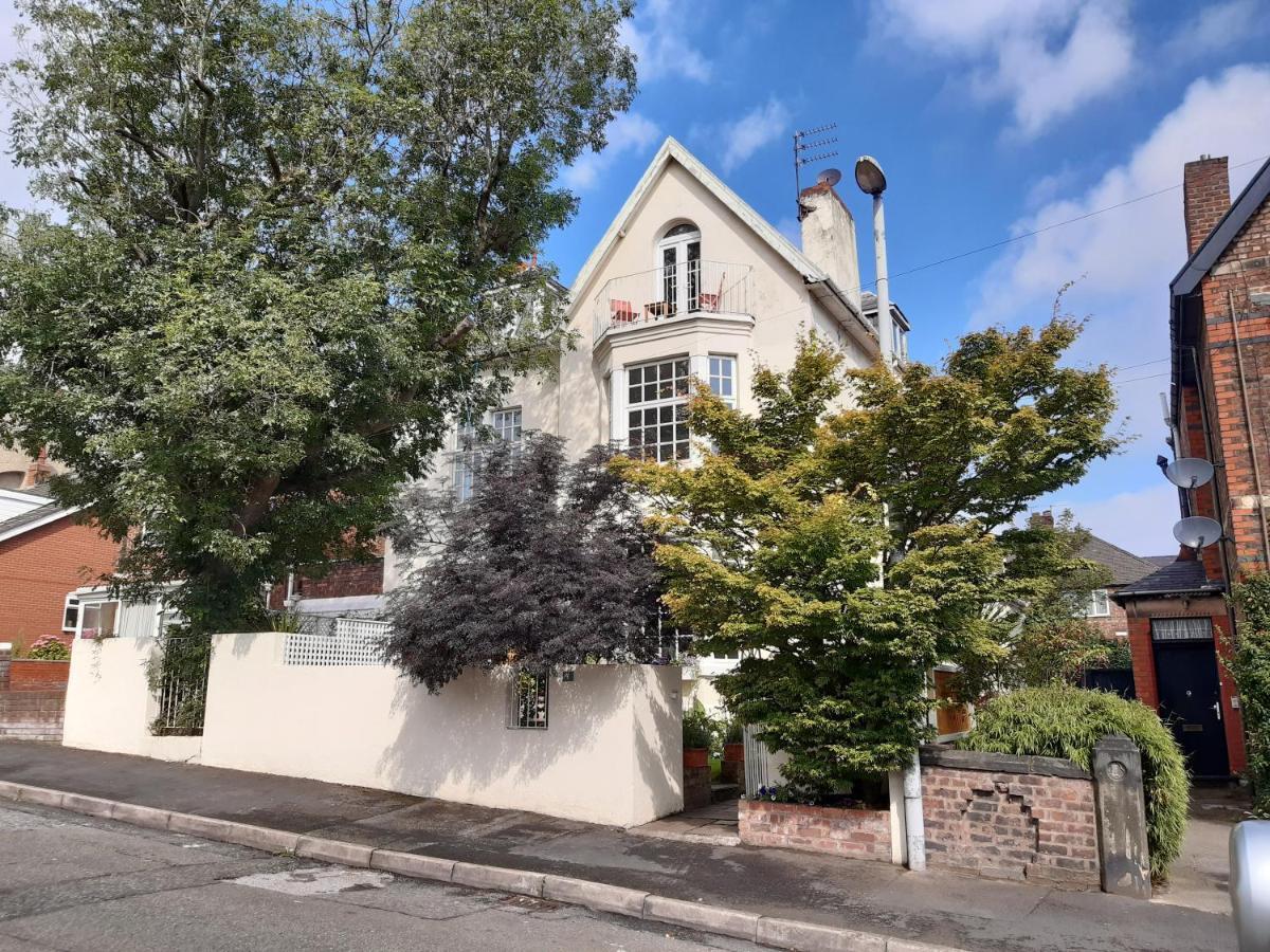 新布赖顿Holland House公寓 外观 照片